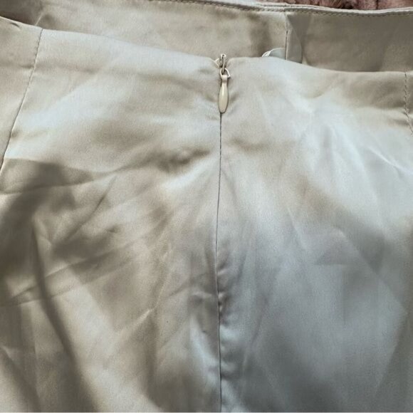 MUSERA Mini Curved Hem Satin Skirt Champagne Size Medium - Picture 8 of 11